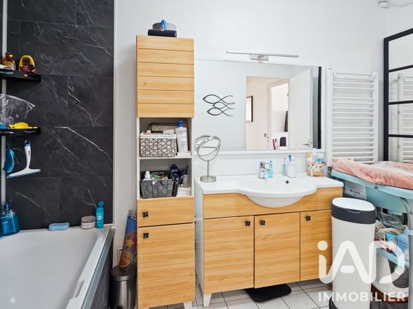 Appartement à vendre 3 pièces 62,05 m² Combs-la-Ville