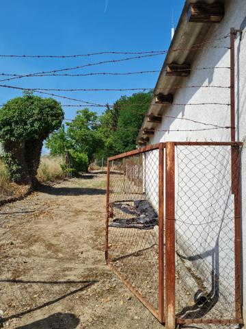 Terrain de 946m² en vente 45000 € à Châtellerault