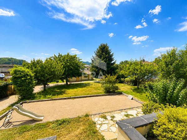 Maison Lagnieu 9 pièce(s) 219 m2