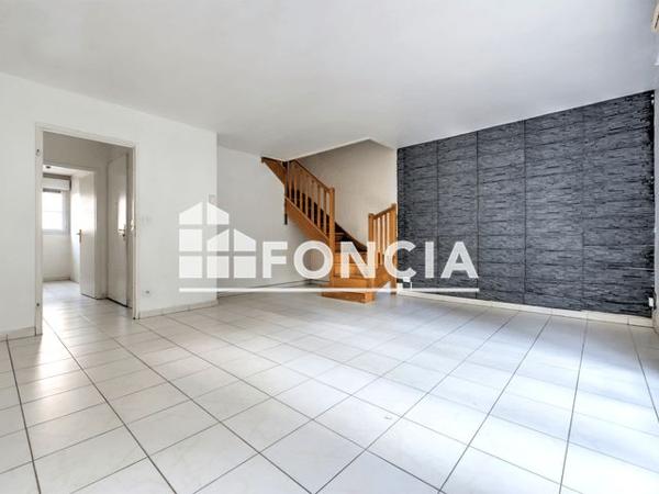 À vendre Maison 5 pièces 79.5 m² - Carrières-sous-poissy 78955