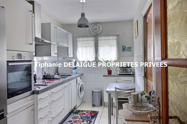 Le Chambon-Feugerolles 42500 secteur paisible T4 traversant 74,82m² 2 chambres garage, cave dans une petite copropriété