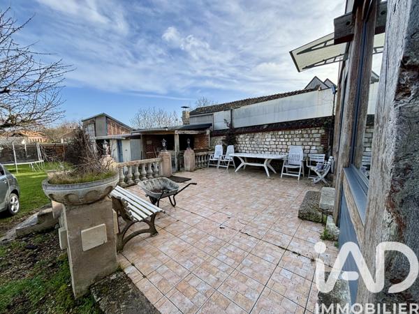 Maison à vendre 6 pièces 148 m² Saint-Pierre-lès-Elbeuf