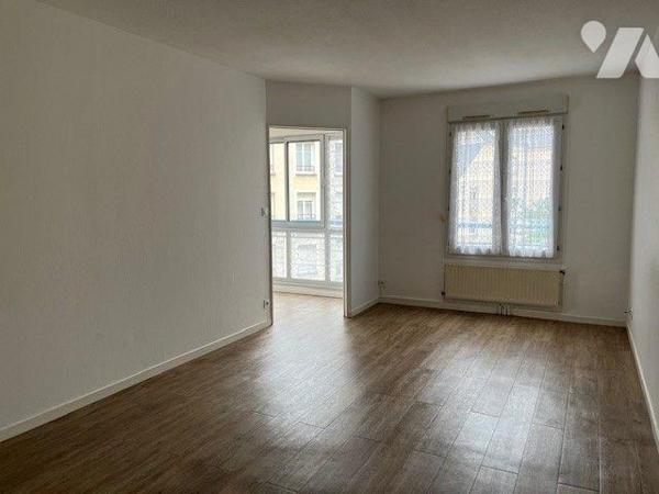 Bel appartement dans la Résidence Services pour Séniors Renaissance II Croix de Pierre 1 rue Ma...