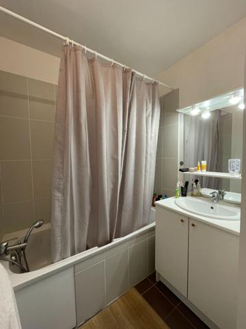 Appartement 2 pièces 39.94 m2 avec balcon et parking