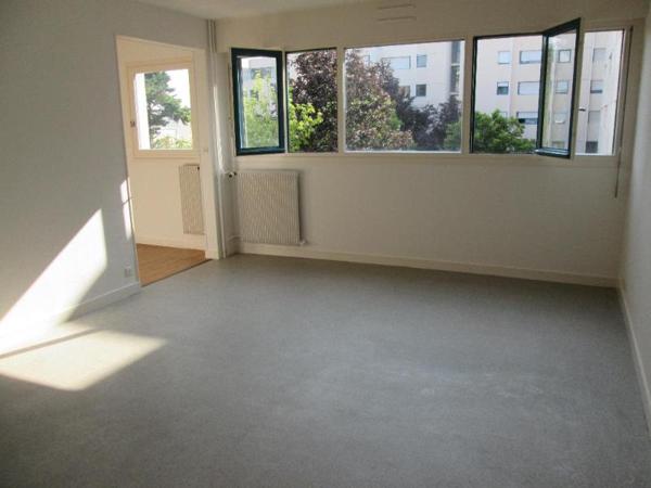 Appartement à louer 1 pièce 33.1m²