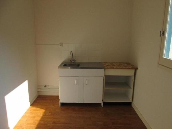 Appartement à louer 1 pièce 33.1m²