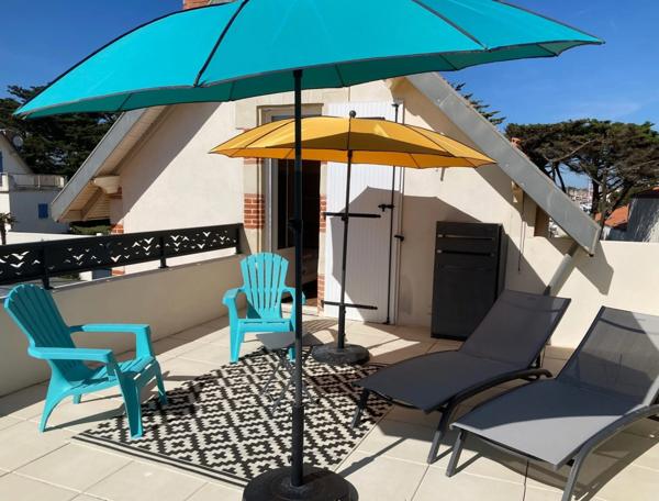 Maison à vendre 8 pièces SAINT GILLES CROIX DE VIE (85)- ensemble immobilier de 2 maisons de type 4 avec piscine jardinet stationnement