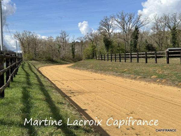 Dpt SARTHE (72), à vendre LA FERTÉ-BERNARD - PROPRIÉTÉ P5 de 100 m² - Terrain de 10 Ha