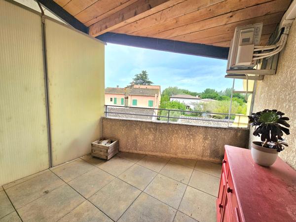 A 2 pas du centre de Pelissanne – Idéal 1er achat ou investisseur