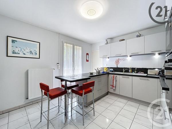Maison à vendre  7 pièces - 179,51 m2 SERVON - 77