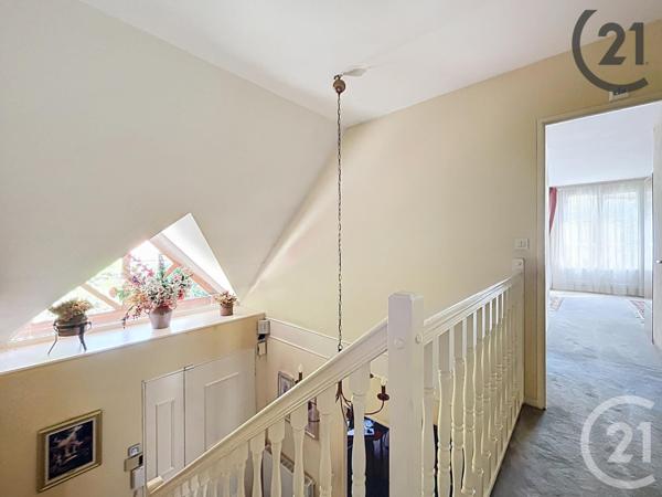 Maison à vendre  7 pièces - 179,51 m2 SERVON - 77