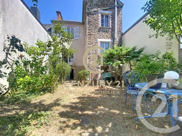 Maison à vendre  5 pièces - 138 m 2   RENNES  - 35