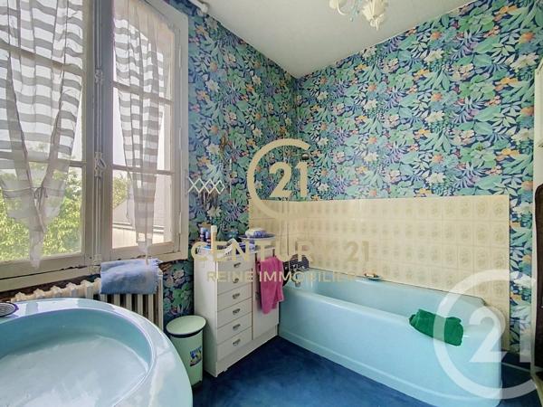 Maison à vendre  5 pièces - 138 m 2   RENNES  - 35