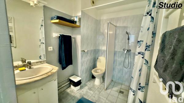 Immeuble à vendre 876 m² Chaponnay