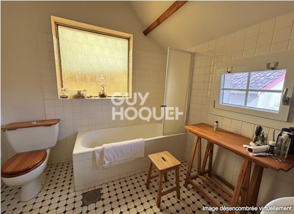 MAISON À VENDRE DE 5 PIÈCES DE 146,17 M²