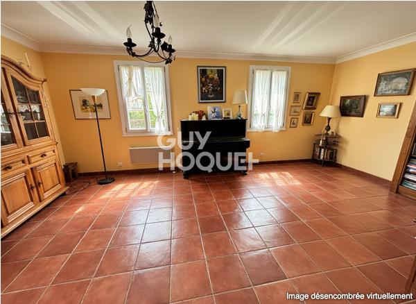 MAISON À VENDRE DE 5 PIÈCES DE 146,17 M²