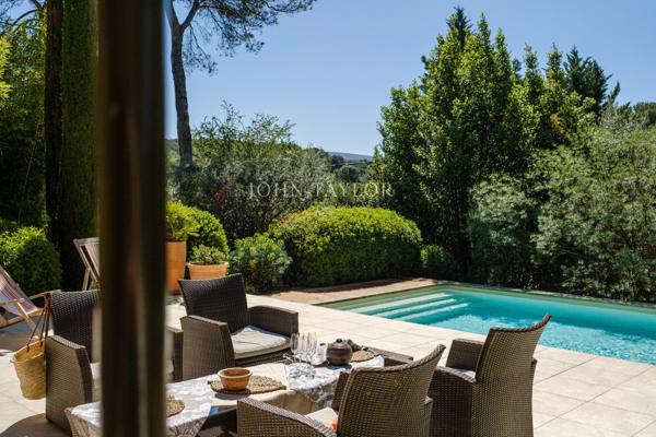 A VENDRE Belle Maison en Pierre avec Piscine Pernes les Fontaines Provence