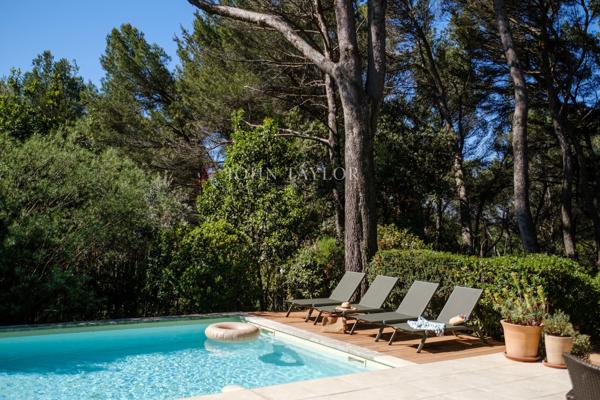 A VENDRE Belle Maison en Pierre avec Piscine Pernes les Fontaines Provence