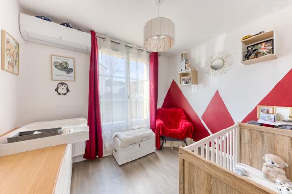 Appartement Chevry Cossigny 3 pièce(s) 61.50 m2