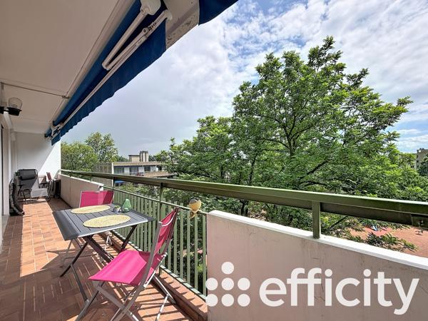 Appartement
         5 pièces
        - 112 m² Exclusivité 375 000 € *