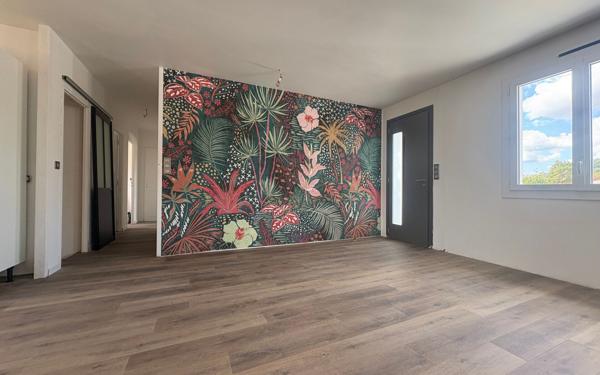 Maison à vendre    6 pièces • 200 m2 Saintes