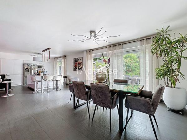 Maison Montévrain 8 pièces de 158M2