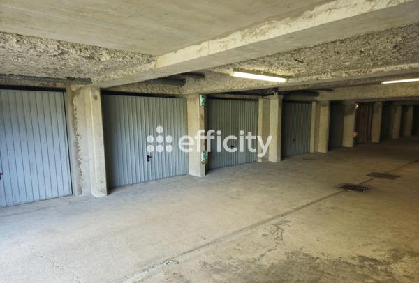 Parking - 18 m²