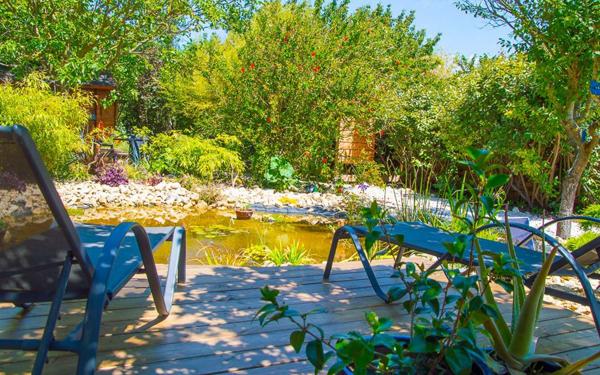 Immeuble à vendre    8 pièces •  La Rochelle