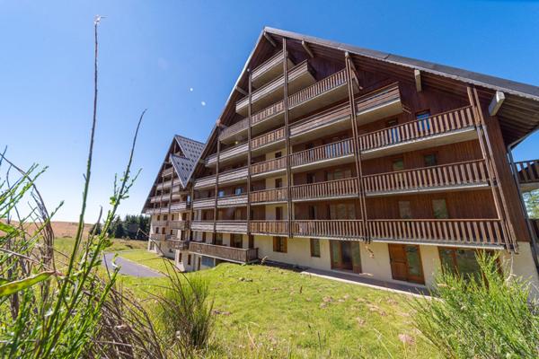 Vente appartement Besse-et-Saint-Anastaise (63610) 2 pièces 33.29m²