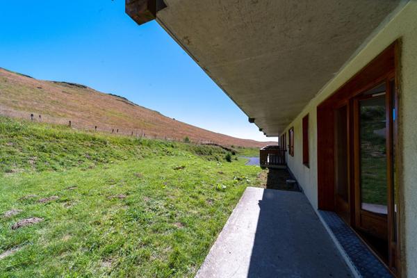 Vente appartement Besse-et-Saint-Anastaise (63610) 2 pièces 33.29m²