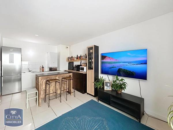 Appartement à vendre 3 pièces 63.21m² Chevry (01170)