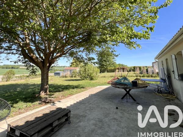 Maison à vendre 5 pièces 124 m² Coteaux-du-Blanzacais