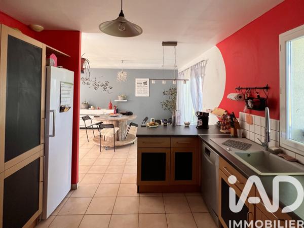 Maison à vendre 5 pièces 124 m² Coteaux-du-Blanzacais