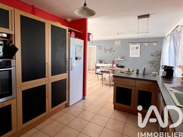 Maison à vendre 5 pièces 124 m² Coteaux-du-Blanzacais