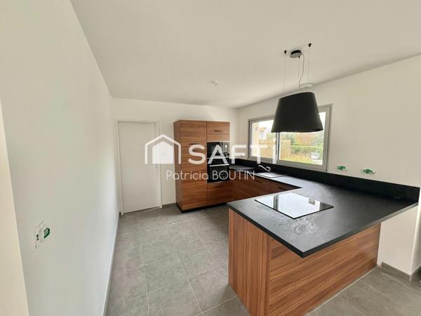 PAVILLON 2020 DE PLAIN PIED 4 CHAMBRES A ECHIRE !