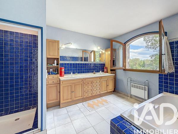 Maison à vendre 4 pièces 150 m² Callian