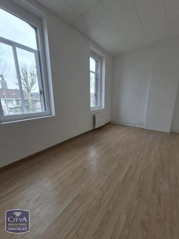 Appartement à louer 2 pièces 58.92m² Cambrai (59400)