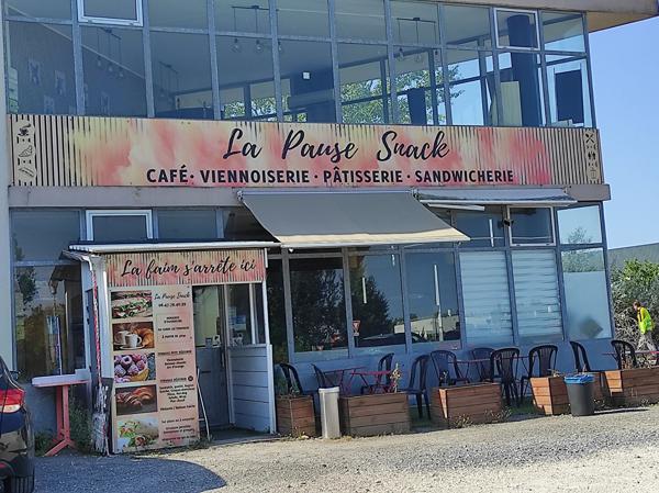 A vendre Murs commerciaux N°7-16 loué 45 m2 à Bruges
