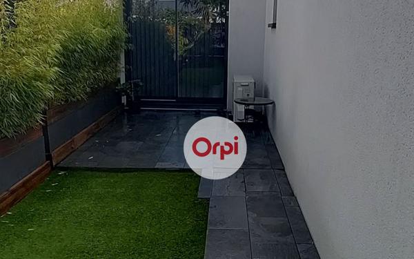 Maison à vendre    3 pièces • 95,09 m2 Questembert