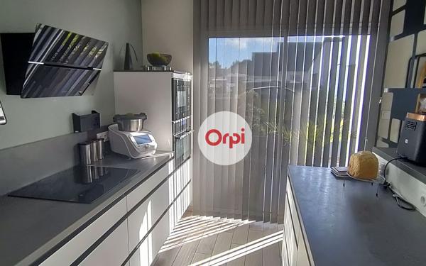 Maison à vendre    3 pièces • 95,09 m2 Questembert