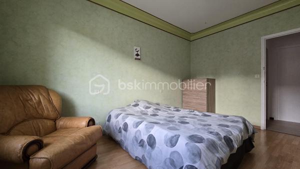 Maison de village de 174,21 m²