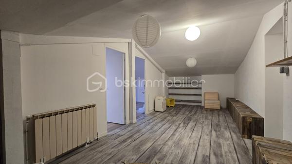 Maison de village de 174,21 m²