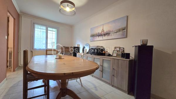 Maison de village de 174,21 m²