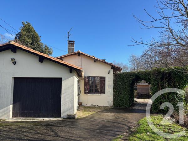 Maison à vendre  5 pièces - 162 m 2   MONTPON MENESTEROL  - 24