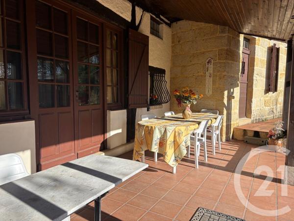 Maison à vendre  5 pièces - 162 m 2   MONTPON MENESTEROL  - 24