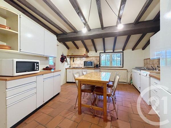 Maison à vendre  5 pièces - 162 m 2   MONTPON MENESTEROL  - 24