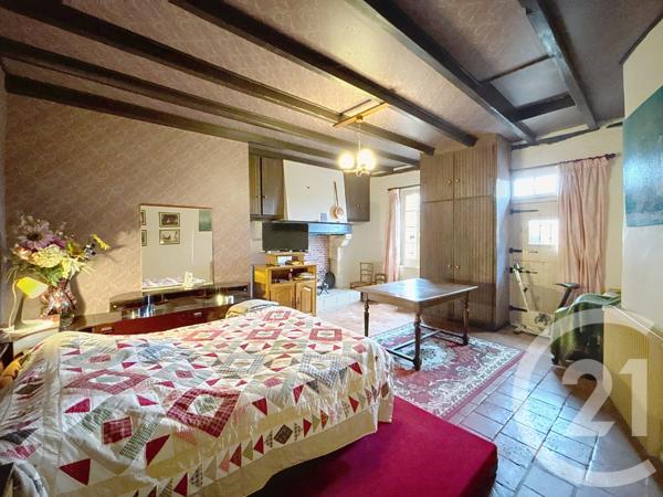 Maison à vendre  5 pièces - 162 m 2   MONTPON MENESTEROL  - 24