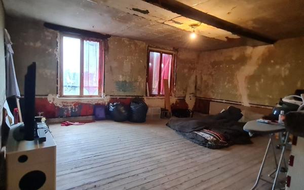 Maison à vendre    3 pièces •  Bussières