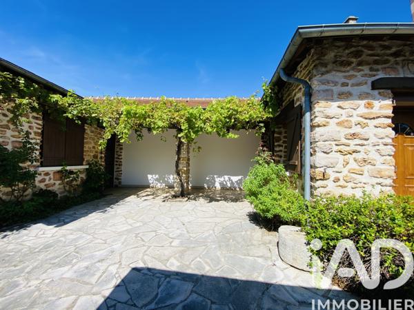 Maison à vendre 6 pièces 145 m² Le Coudray-Montceaux