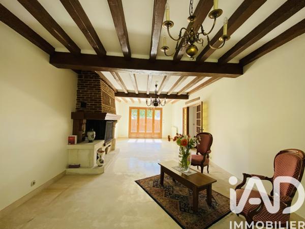 Maison à vendre 6 pièces 145 m² Le Coudray-Montceaux